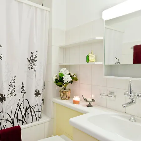 Junior Suite-6 By Interhome * 阿斯科纳